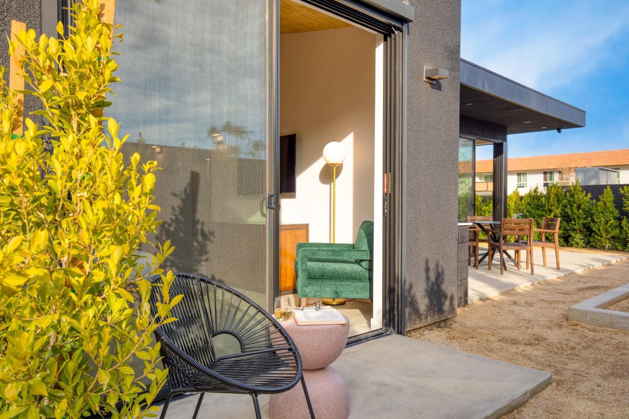 Blackhaus By Avantstay Ada Modern Rooms, Pool & Bbq 棕榈泉 外观 照片