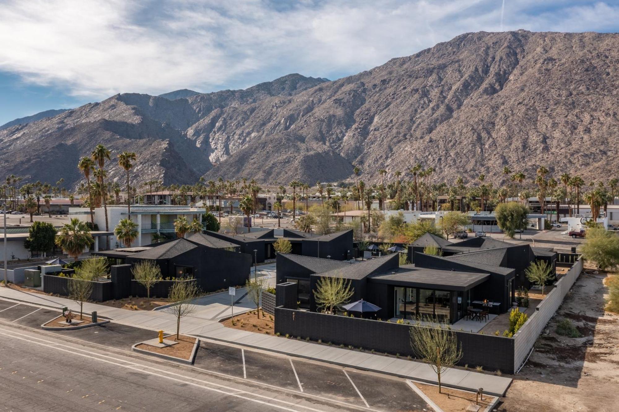 Blackhaus By Avantstay Ada Modern Rooms, Pool & Bbq 棕榈泉 外观 照片