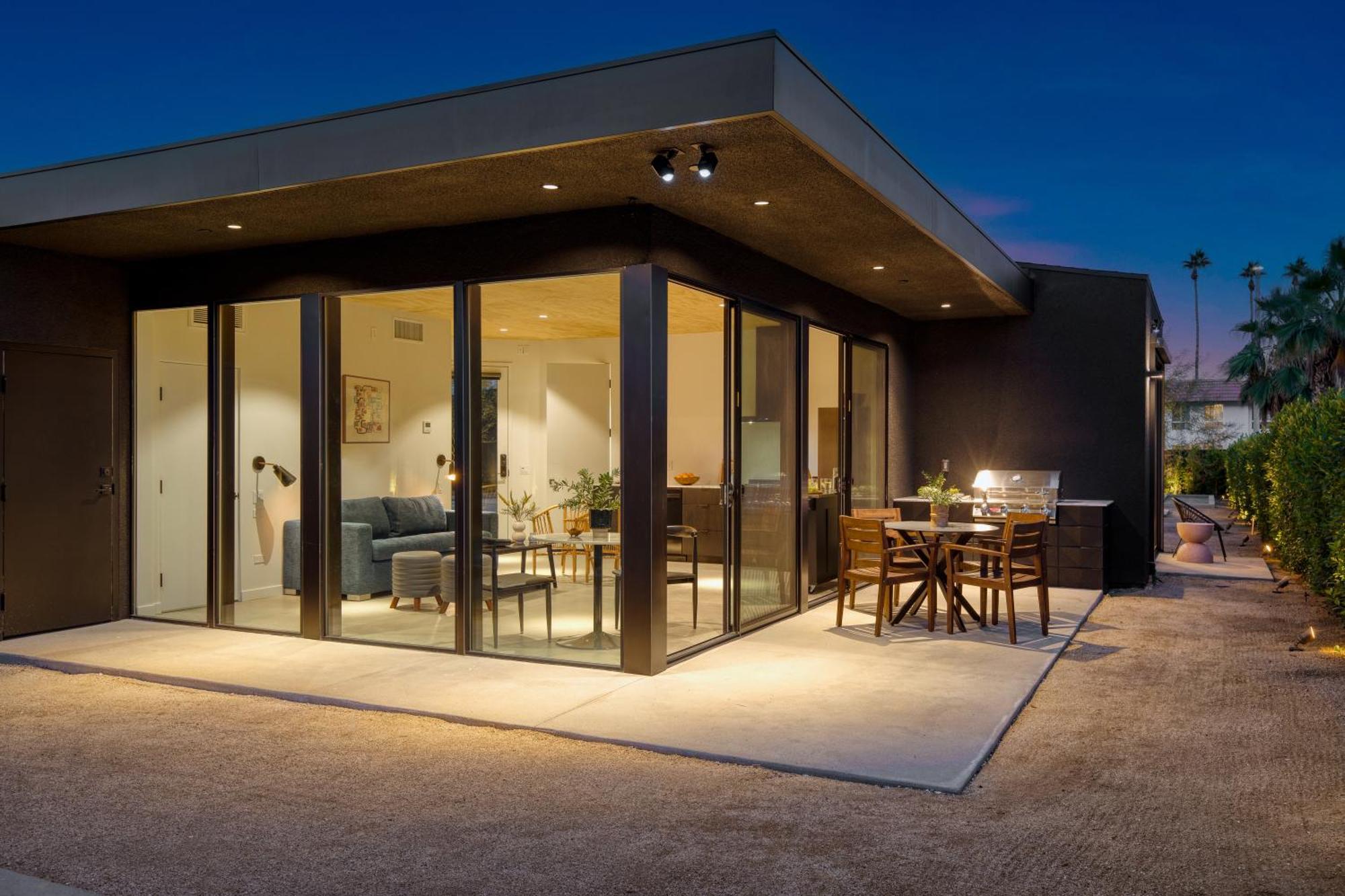 Blackhaus By Avantstay Ada Modern Rooms, Pool & Bbq 棕榈泉 外观 照片