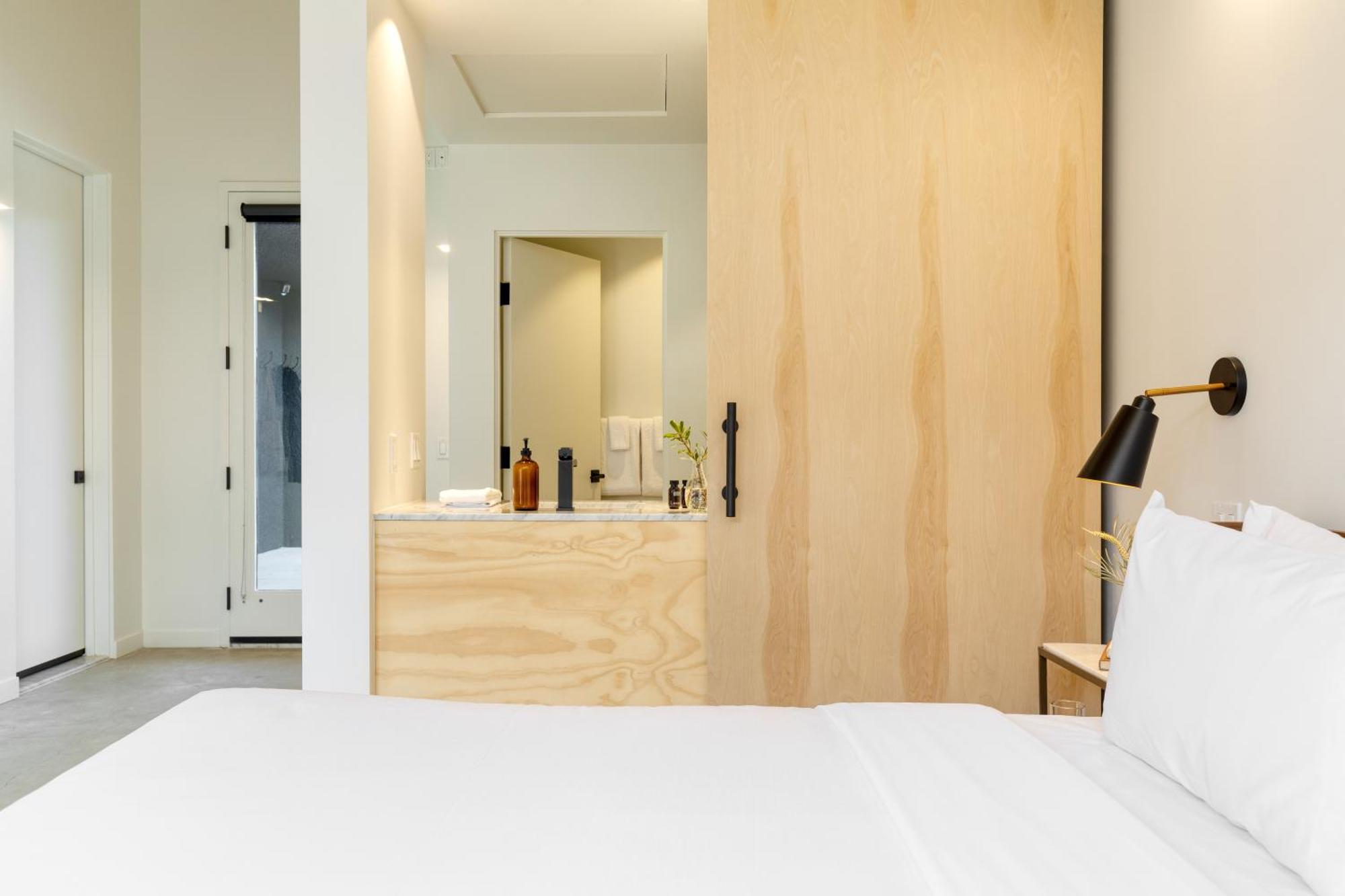Blackhaus By Avantstay Ada Modern Rooms, Pool & Bbq 棕榈泉 外观 照片