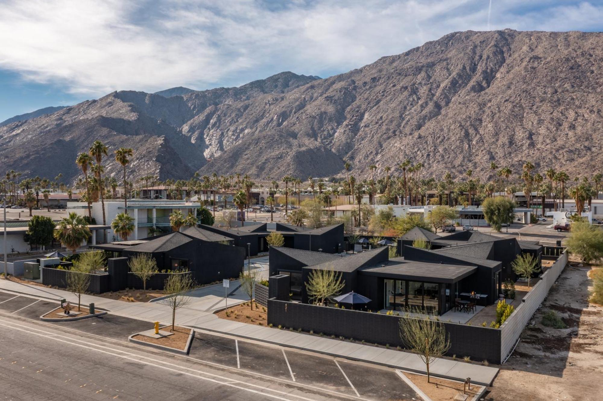 Blackhaus By Avantstay Ada Modern Rooms, Pool & Bbq 棕榈泉 外观 照片