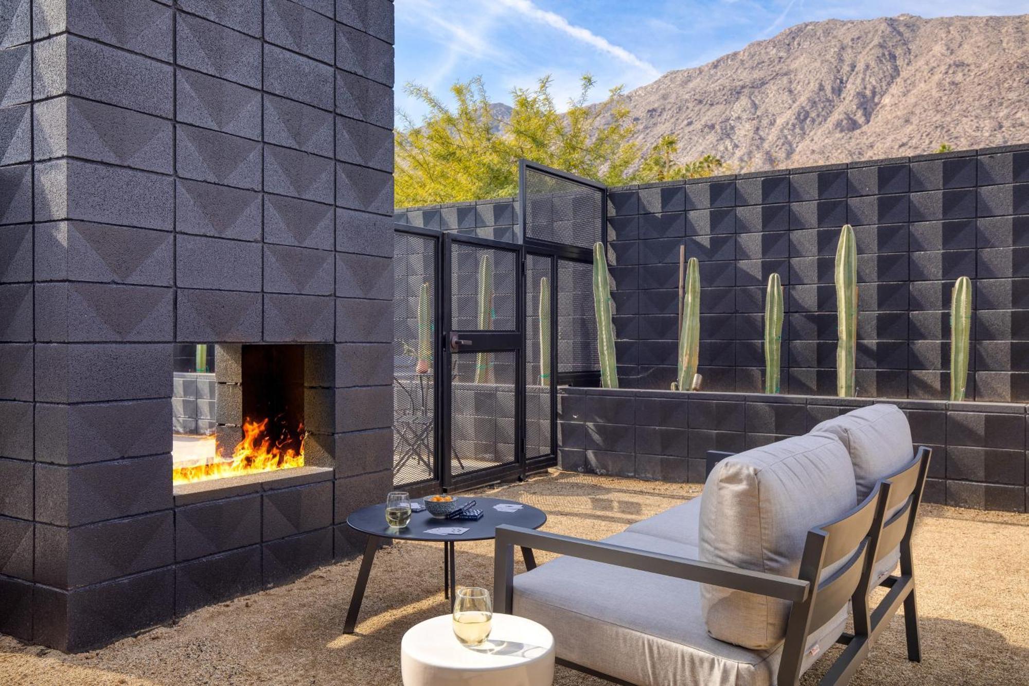Blackhaus By Avantstay Ada Modern Rooms, Pool & Bbq 棕榈泉 外观 照片